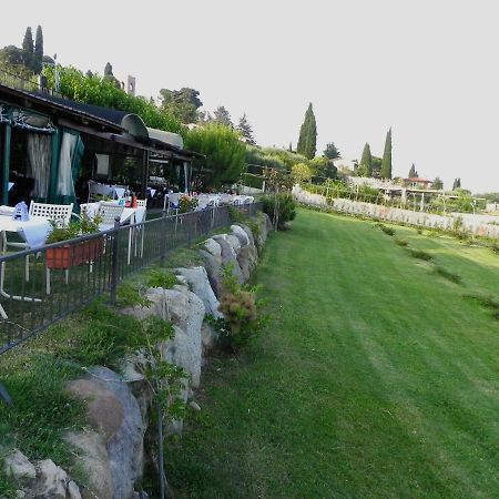 Agriturismo 30 Moniga del Garda Buitenkant foto