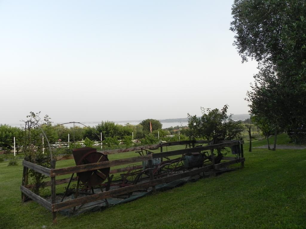 Agriturismo 30 Moniga del Garda Buitenkant foto